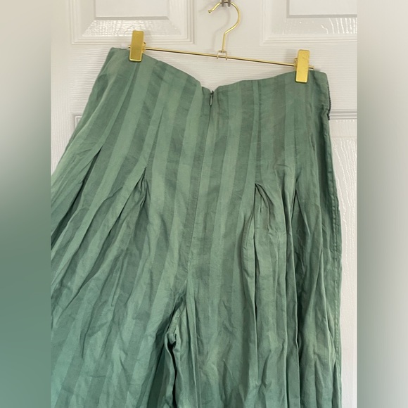 TULAROSA Revolve Kade Pant Green Striped Pleated Wide Leg Trousers Size Large - Picture 11 of 13